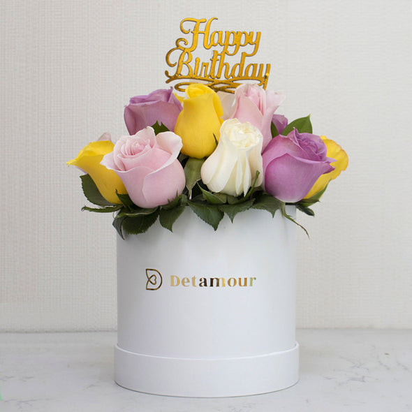 Hat box - 15 Rosas multicolor Cumpleaños