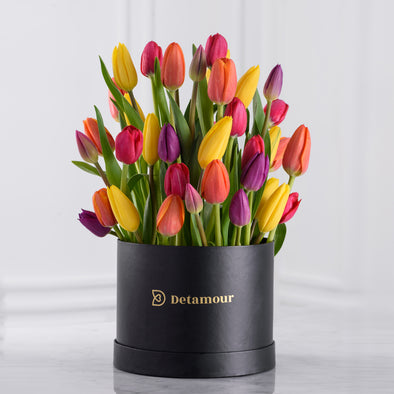 Hat box - 40 tulipanes