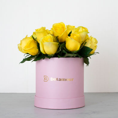 Hat box - 15 Rosas Amarillas