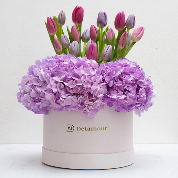 Hat box - 20 tulipanes & hortensias