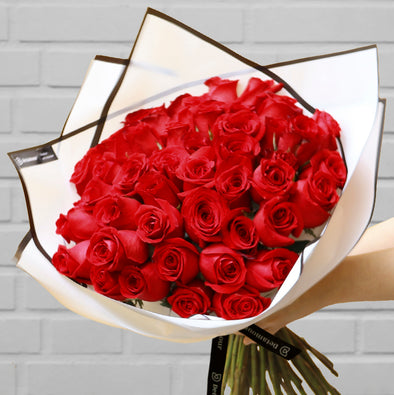 Ramo hand tied - 50 rosas rojas